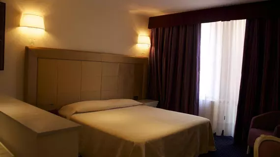 Hotel Torre della Vittoria | Emilia-Romagna - Ferrara (vilayet) - Ferrara