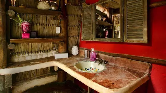 Ecolodge Shalala | Quintana Roo - Solidaridad - Playa del Carmen