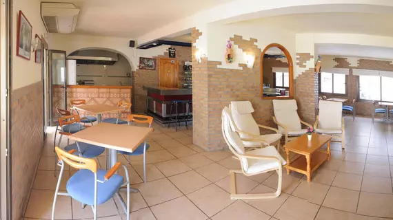 Hostal Rosalia | Balearic Adaları - İbiza Adası - Sant Antoni de Portmany