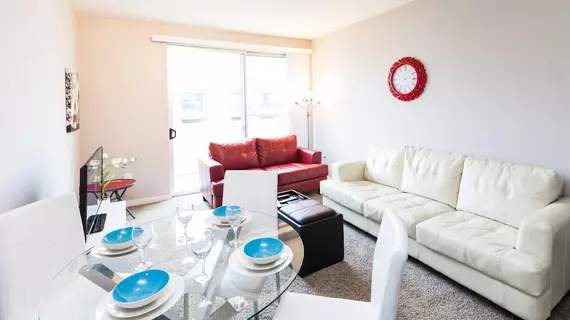 Furnished Suites in Downtown Santa Monica | Kaliforniya - Los Angeles County - Santa Monica