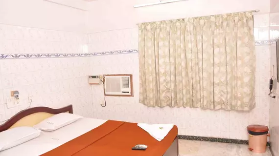 Hotel Greens | Tamil Nadu - Tiruvallur - Chennai (ve civarı) - Chennai - Fort Tondiarpet - Merkez Chennai