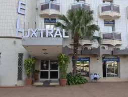 Le Luxtral | Yaounde