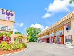 Knights Inn Sarasota | Florida - Sarasota (ve civarı) - Sarasota