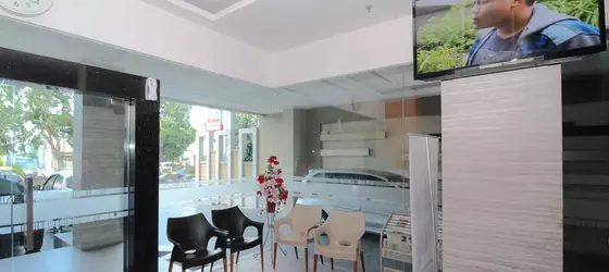 Airy Taman Remaja Kusuma Bangsa Surabaya | Doğu Cava - Surabaya