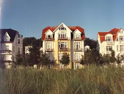 Strandhotel Möwe | Mecklenburg - Batı Pomerania - Heringsdorf - Seebad Bansin