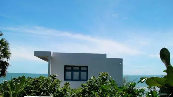 Hua Plee Lazy Beach Hotel | Prachuap Khiri Khan (ili) - Hua Hin (ve civarı) - Pranburi - Pak Nam Pran