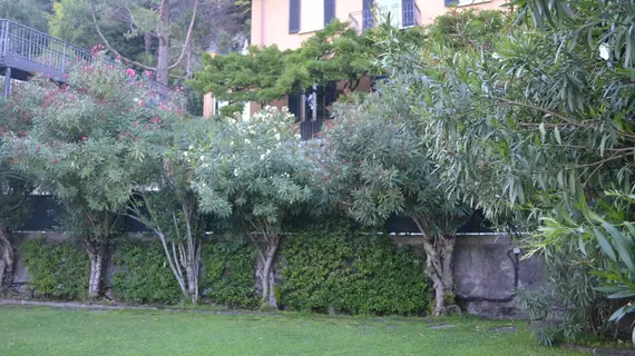 Villa Nina Relais Boutique B&B | Lombardy - Como (il) - Carate Urio