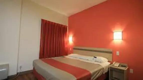 Motel 6 San Antonio Tx | Teksas - San Antonio (ve civarı) - San Antonio - Kuzey San Antonio - SAT Havalimanı