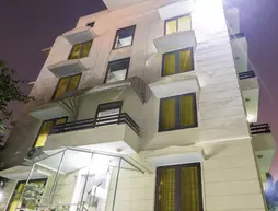 Treebo Zion Residency Inn | Haryana - Gurugram (ve civarı) - Gurugram - DLF Phase I - DLF City