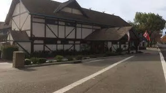 King Frederik Inn | Kaliforniya - Santa Barbara (ve civarı) - Solvang