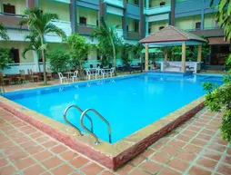 Sihanoukville Plaza Hotel | Koh Kong - Sihanoukville (ve civarı) - Sihanoukville - Mittakpheap