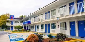 Motel 6 Camp Springs