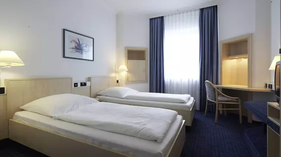 InterCityHotel Erfurt | Thuringia - Erfurt - Eski Kent