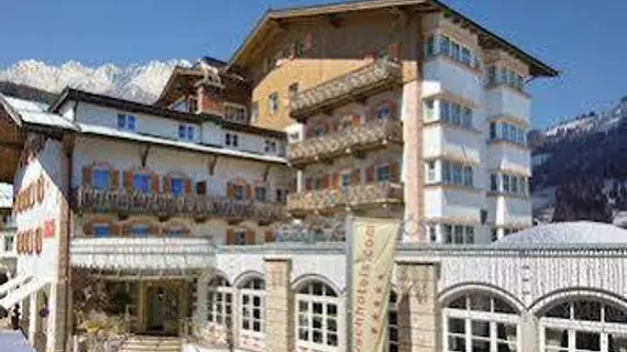 Harisch Hotel Weisses Rössl Kitzbühel | Tirol - Kitzbühel District - Kitzbuehel (ve civarı) - Kitzbuehel