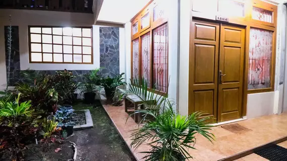 NIDA Rooms Merpati Smabi Sari Temple | Yogyakarta Özel Bölgesi - Yogyakarta (ve civarı) - Depok - Maguwo