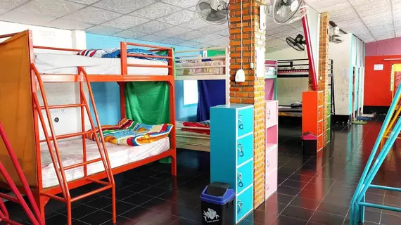 Funky Box hostel | Chiang Rai İli - Chiang Khong