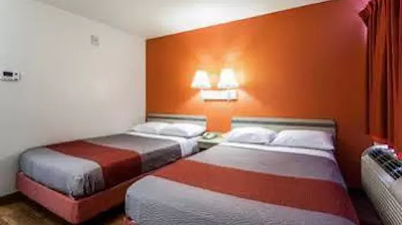 Motel 6 Sacramento Downtown | Kaliforniya - Sacramento (ve civarı) - Sacramento