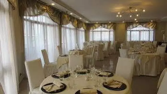 Green Hotel | Piedmont - Turin (ve civarı) - Settimo Torinese