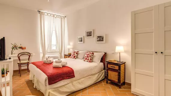 Piccolo Trevi Suites | Lazio - Roma (ve civarı) - Roma Kent Merkezi - Rione II Trevi