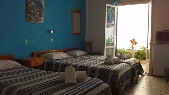 Dilino Pension | Ege Adaları - Santorini