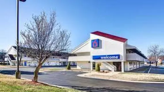 Motel 6 Springfield - North | Missouri - Springfield (ve civarı) - Springfield