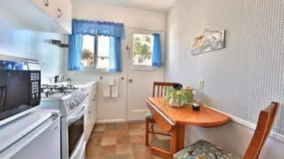 Pleasant Inn Motel | Kaliforniya - San Luis Obispo (ve civarı) - Morro Bay