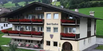 Hotel Taufers