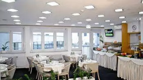 Adler Hotel Frankfurt | Hessen - Frankfurt (ve civarı) - Frankfurt - Bahnhofsviertel