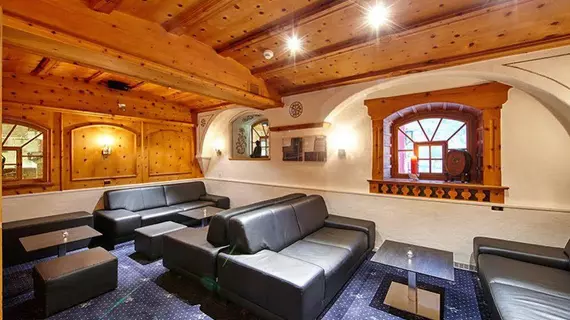 Basic Hotel | Maloja District - Graubuenden - Arosa