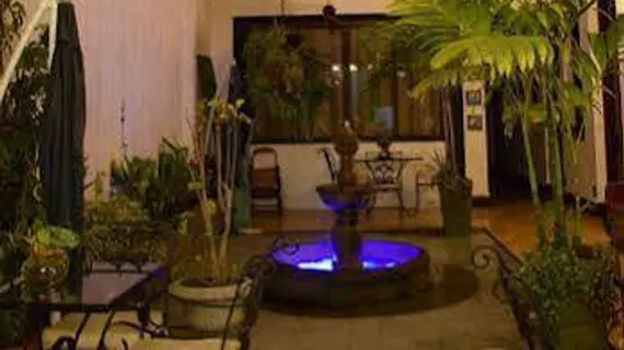 Hotel Portón De Granada | Valle del Cauca - Cali (ve civarı) - Cali