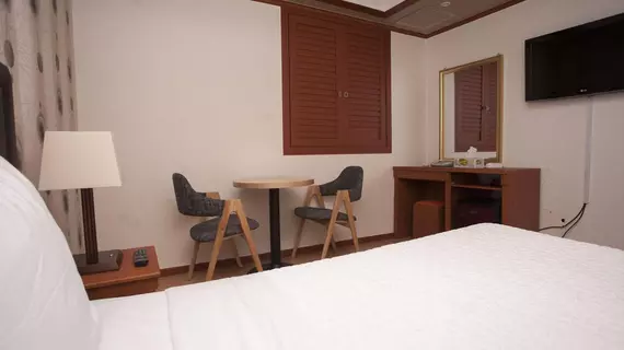 HOTEL ZERO | Gyeonggi - Seul (ve civarı) - Jongno