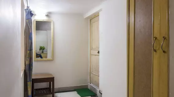 Hotel Sunshine | Batı Delhi - Ulusal Eyalet Başkenti Delhi - Delhi (ve civarı) - Yeni Delhi - Karol Bagh