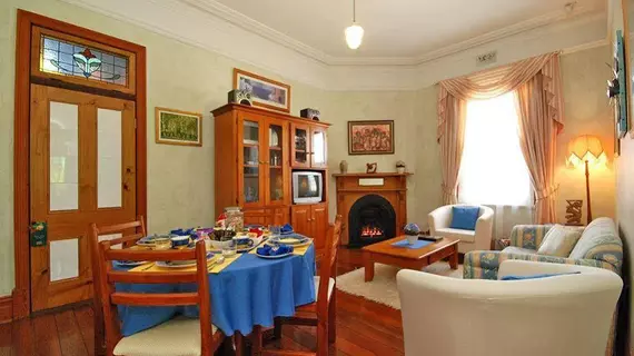 Above Bored Bed and Breakfast | Batı Avustralya - Perth (ve civarı) - North Perth