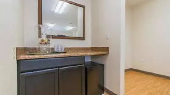 InTown Suites Colorado Springs | Kolorado - Colorado Springs (ve civarı) - Colorado Springs - Pikeview