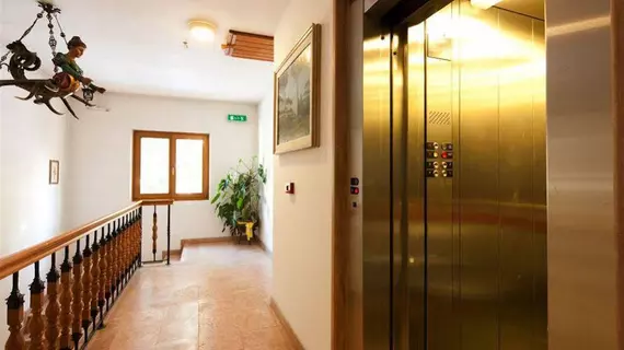 Hotel Bellaria | Veneto - Belluno (vilayet) - Cortina d'Ampezzo - Cortina d'Ampezzo Tarihi Merkezi