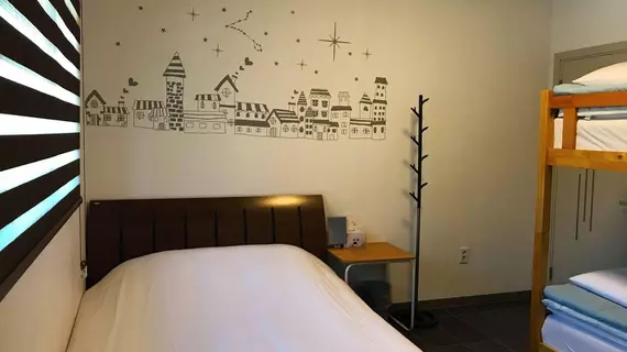 Incheon Airport Happy Place Guesthouse | Gyeonggi - Incheon (ve civarı) - Incheon - Jung-gu