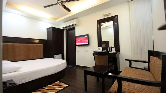 Hotel Bonlon Inn | Batı Delhi - Ulusal Eyalet Başkenti Delhi - Delhi (ve civarı) - Yeni Delhi - Karol Bagh