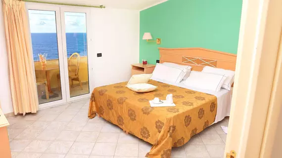 Nantis Hotel | Sardinya - Sassari - Castelsardo