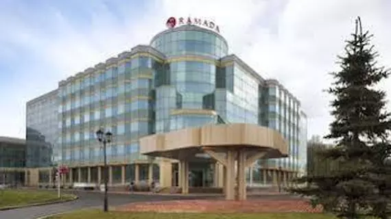 Ramada Yekaterinburg | Sverdlovsk Federal Bölgesi - Yekaterinburg (ve civarı) - Yekaterinburg