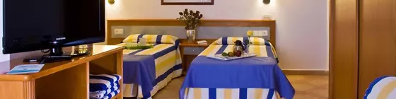 Aparthotel Rosamar | Balearic Adaları - İbiza Adası - Sant Antoni de Portmany - Cala de Bou