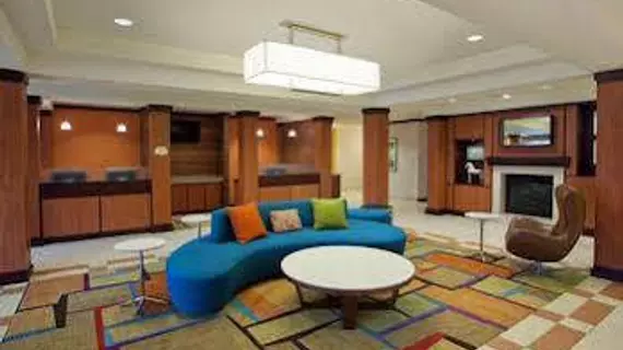 Fairfield Inn and Suites by Marriott Romulus | Michigan - Detroit (ve civarı) - Romulus