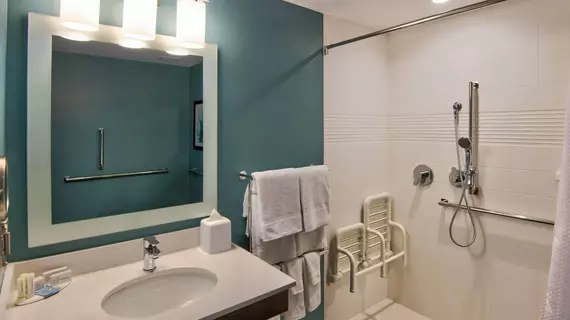 TownePlace Suites Miami Airport | Florida - Miami (ve civarı) - Miami