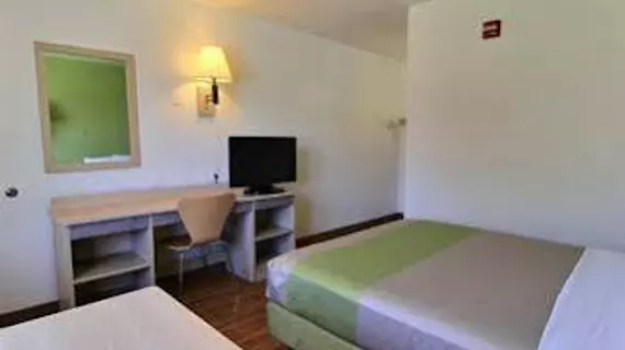 Motel 6 Austin North | Teksas - Austin (ve civarı) - Austin