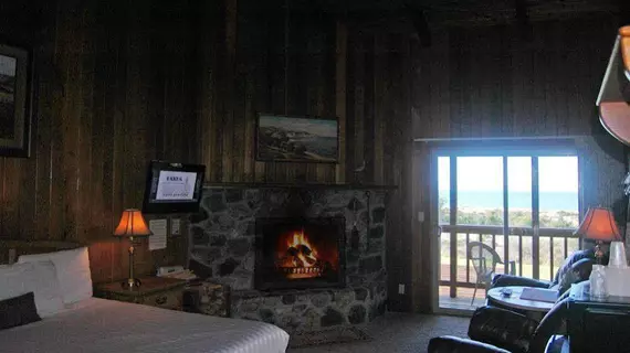 Ireland's Rustic Lodges | Oregon - Oregon Coast - Gold Beach