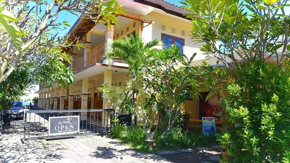 Transit Hotel | Batı Nusa Tenggara - Lombok - Senggigi