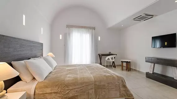 Cavo Bianco | Ege Adaları - Santorini