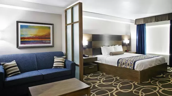 Best Western Plus Downtown North | Teksas - San Antonio (ve civarı) - San Antonio