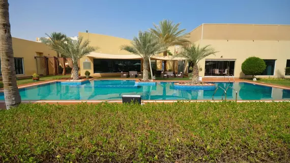 Coral Boutique Villas | Dubai - Dubai