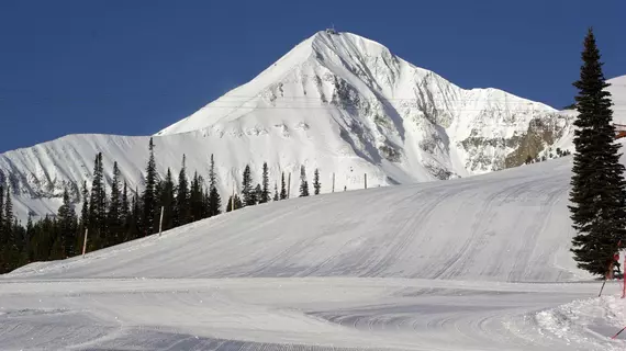 Powder Ridge Cabins | Montana - Big Sky