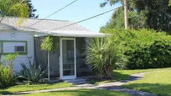 Indian River Lagoon Waterfront Cottages | Florida - Vero Beach (ve civarı) - Fort Pierce - St. Lucie Village